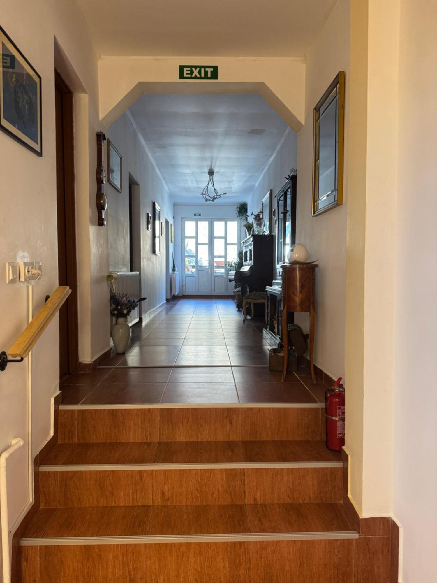 Casa Anastasia - Moieciu De Sus มัวเยชู เด ซุส ภายนอก รูปภาพ